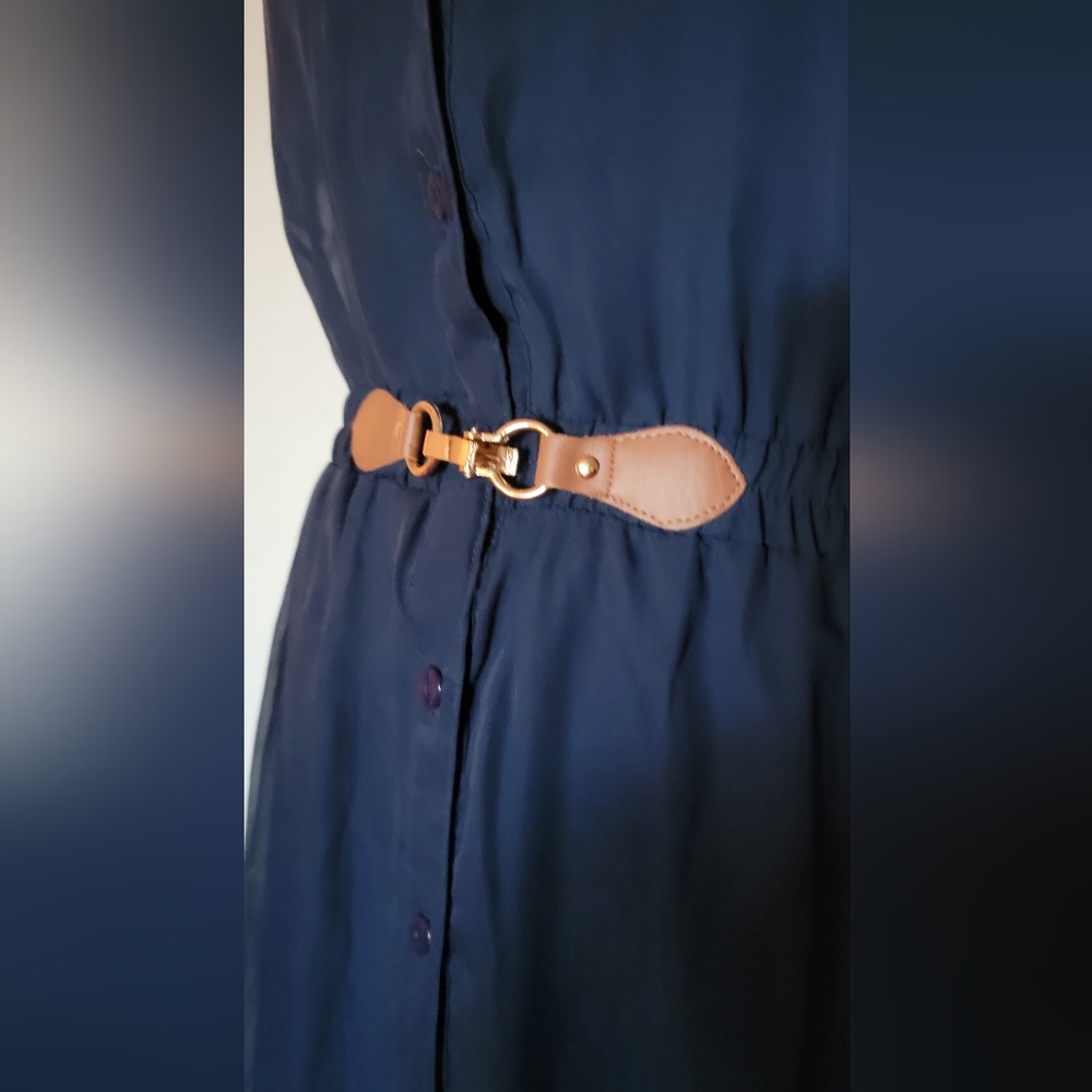 Dress - Picture 4 of 8